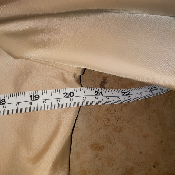 Dennis Basso rain coat with gold sheen size XS - Picture 13 of 13